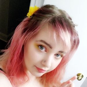 Meet your Posher, Trina